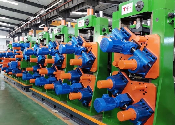فرکانس بالا 1.5mm لوله آسیاب جوشکاری اتوماتیک لوله آسیاب ماشین palletizing