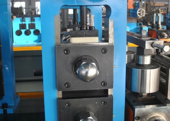 خط تولید لوله فولادی کربنی 4.5 میلی‌متری با سرعت 50 متر بر دقیقه، جوشکاری اتوماتیک